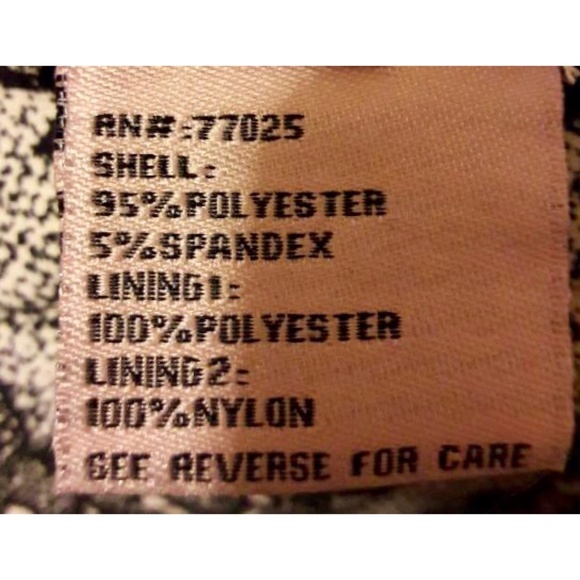 Disney Alice through the looking glass skirt - Picture 5 of 5